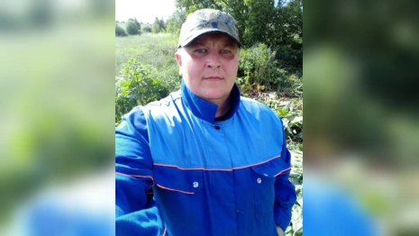 Житель Юрьев-Польского отправился на борьбу с борщевиком вручную