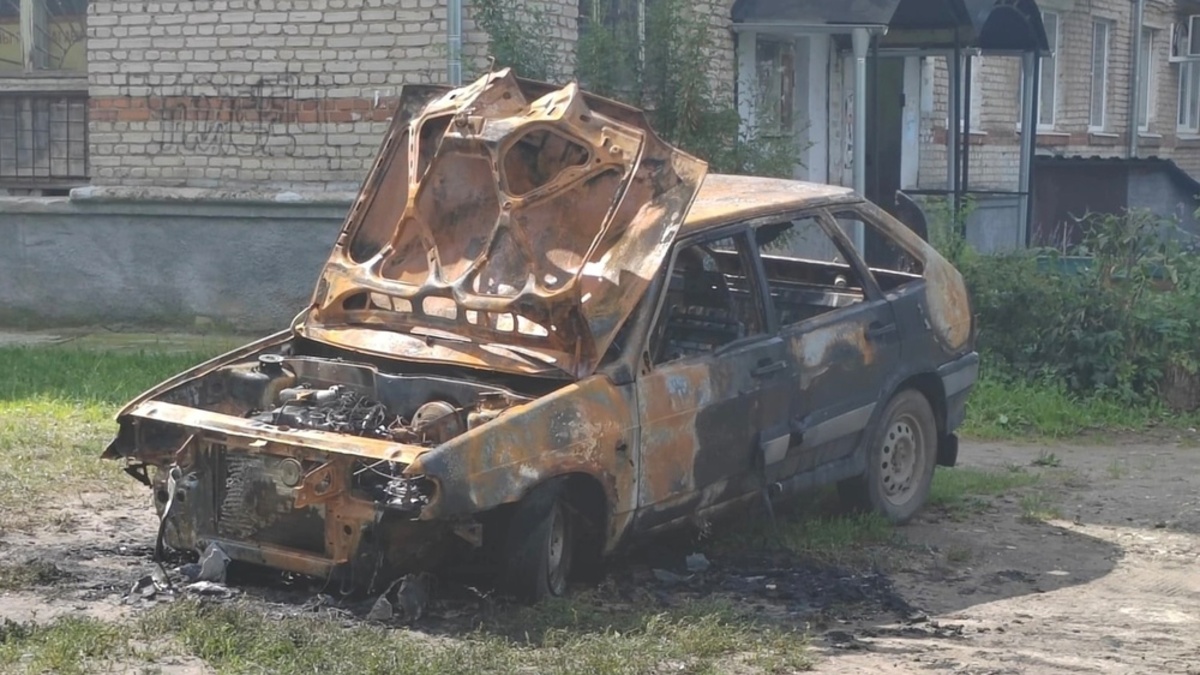 Ночью во Владимирской области сгорела машина - День во Владимире