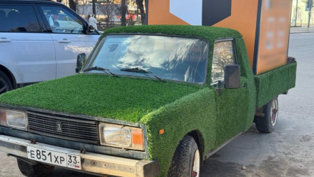 Машину-газон заметили во Владимире