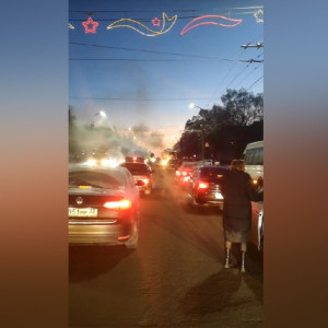 Во Владимире на крупном проспекте загорелся автомобиль 