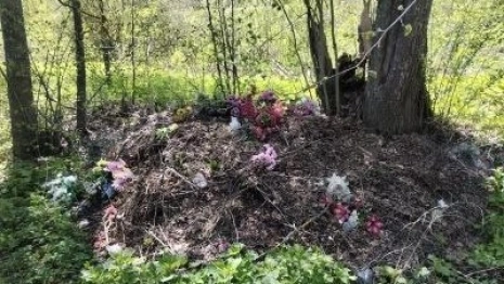 В Александровском районе насчитали 11 незаконных свалок у кладбищ