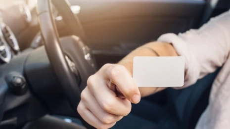 В Красной Горбатке автомобилистка с поддельными правами попала в ДТП