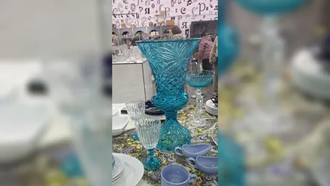 Продававшаяся за 1,5 млн рублей ваза из Гусь-Хрустального обвалилась в цене