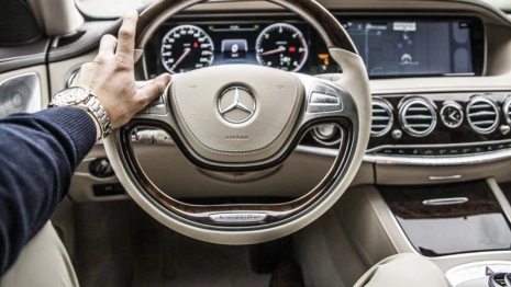 Во Владимирской области чиновник попал под статью за поездки на служебном авто в выходной