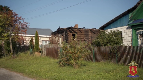 Во Владимирской области полицейский ночью спас мужчину из горящего дома