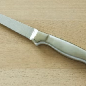 Житель Коврова пытался зарезать задержавшегося в гостях приятеля