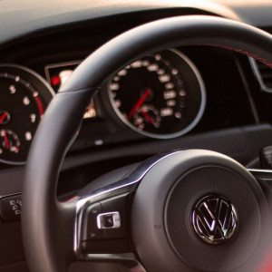 В Муроме у пьяной автоледи конфисковали иномарку
