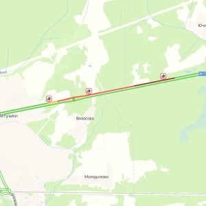 Перевернувшаяся на трассе М-7 Волга фура заблокировала въезд в Петушки 