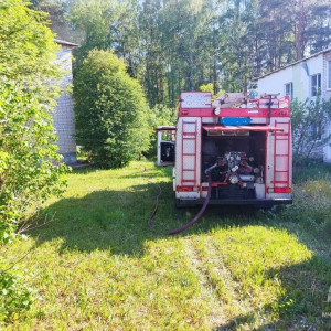 В Покрове из горящего дома эвакуировали человека