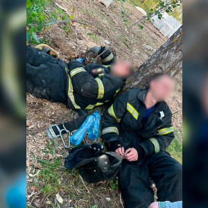 Спасателей увозили на скорой при тушении пожара на заводе ванн под Ковровом