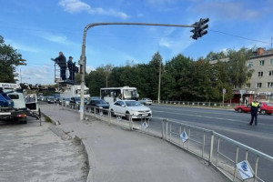 Во Владимире установили допсекции на светофоре