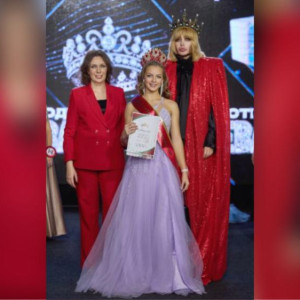Жительница Гусь-Хрустального завоевала титул «1-я Вице Мисс Мировая Королева»