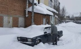 В Муроме 22-летний парень угнал занесенную снегом машину для разбора на запчасти