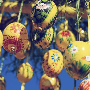 Во владимирском парке Пушкина пасхальное дерево украсят 10 тыс. яиц