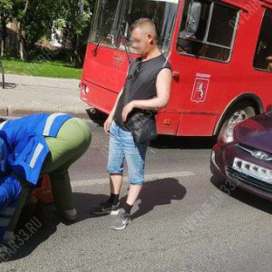 Во Владимире сбитая на переходе женщина получила сотрясение
