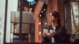 Вывески заведений во Владимире обязали переводить на русский