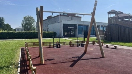 В Суздале насчитали 4 опасных детских площадки