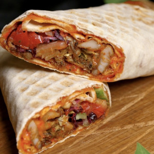 Житель Владимира отсудил у «Чайханы» 75 тыс. рублей за отравление шаурмой