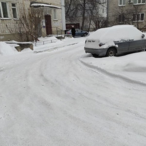 В Муроме прокуратура заставила коммунальщиков убирать сугробы во дворах