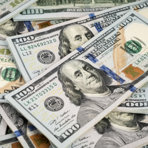 Двое москвичей продали владимирцу поддельные 23 тыс. долларов и 2,5 тыс. евро