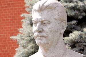 Во Владимирской области депутаты поссорились из-за памятника Сталину