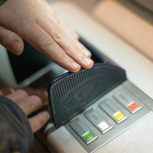 Жители Владимирской области за неделю отдали аферистам более 10 млн рублей