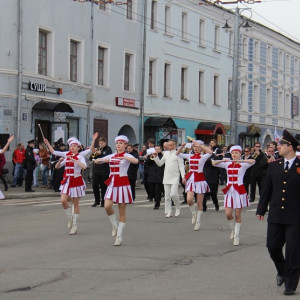 Как раньше отмечали Первомай?
