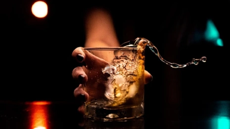 Жительницу Владимирской области будут судить за спаивание 15-летней школьницы