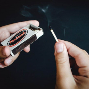 Спаливший машину посетителя кафе житель Коврова пойдет под суд