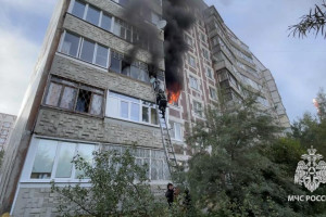 При пожаре в Коврове 55-летняя и 78-летняя женщины отравились угарным газом