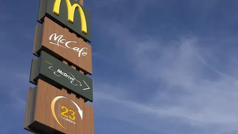 Сотрудники McDonald’s заявили о продолжении работы вопреки заявлению компании