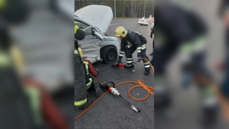 На трассе под Гусь-Хрустальным столкнулись 2 авто: пострадал минимум один человек