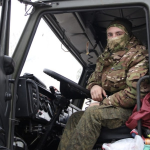 Мэр Владимира пообещал матери двух военных купить машину для нужд СВО