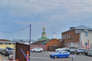 Во Владимире бизнесмены частично отдали парковку на Спасской