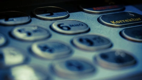 Во Владимире мошенники обманули 65-летнюю пенсионерку на 3 млн рублей