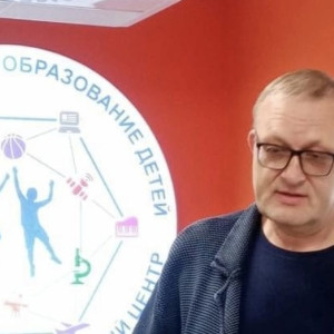 Александр Карпилович покинул владимирский Белый дом