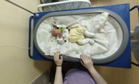 Владимирские врачи спасли двух глубоко недоношенных двойняшек