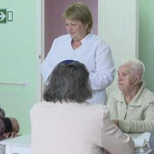 Во Владимирской области первых пациентов доставили в гериатрию