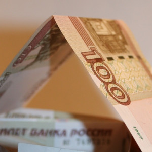 Авдеев прибавил по 150 рублей малоимущим семьям во Владимирской области