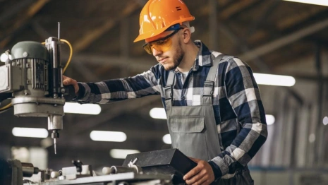 Во Владимирской области сохранился дефицит рабочих, несмотря на высокие зарплаты