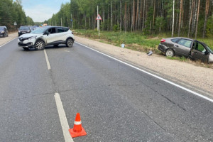 Во Владимирской области женщина устроила на трассе ДТП с пострадавшим