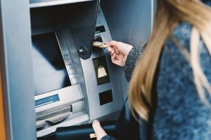 Мошенники обманули жителей Владимирской области на 16 млн рублей