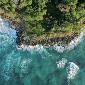 В Тихом океане появился новый остров после извержения вулкана