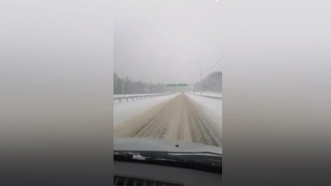 Водители пожаловались на заваленный снегом платник М-12 во Владимирской области