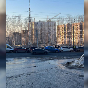 Во Владимире 6 машин столкнулись «паровозиком»