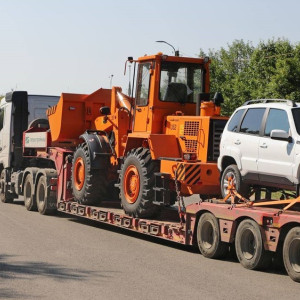 Из Владимира в Докучаевск выехала колонна коммунальной техники