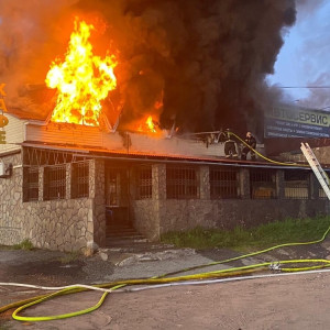 Пожар в кафе в Лакинске мог стать угрозой для других зданий