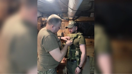 Энергетика из Владимирской области наградили орденом Мужества за участие в СВО