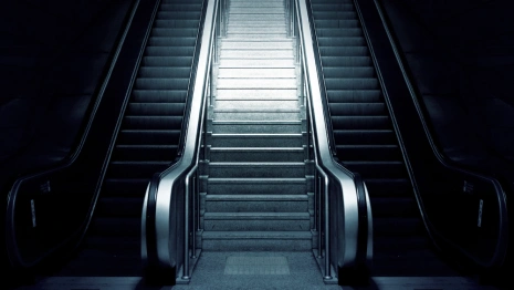 Жительница Владимира упала на эскалаторе в ТЦ «Восток»