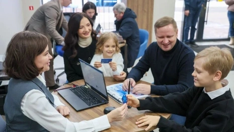 Эксперты рассказали о финансовом поведении супругов в банковских группах